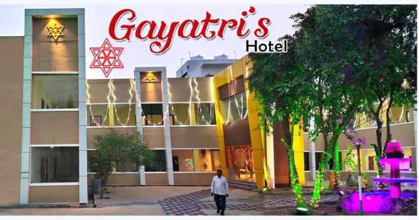 Gayatri'S Brahmapur 외부 사진